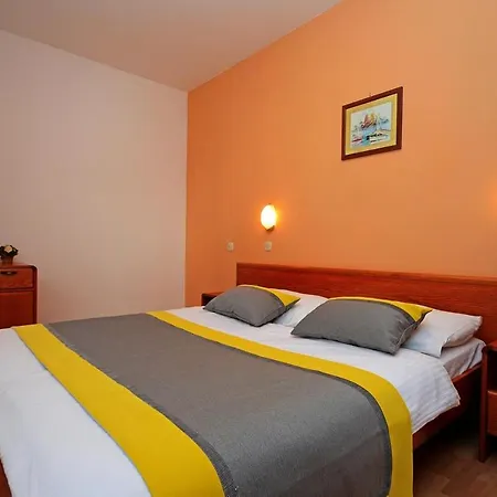 9652c Rabac